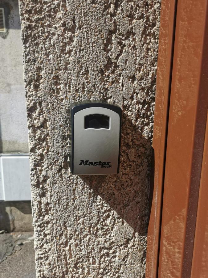 Appartement Pres De La Gare Rer C-Spacieux 4 Pieces Étampes Buitenkant foto