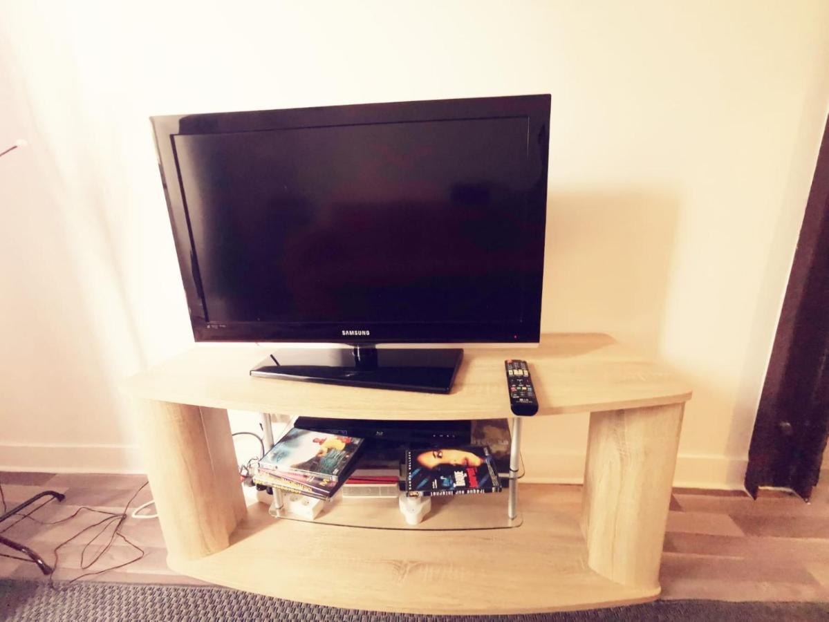 Appartement Pres De La Gare Rer C-Spacieux 4 Pieces Étampes Buitenkant foto