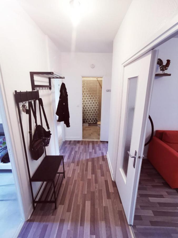Appartement Pres De La Gare Rer C-Spacieux 4 Pieces Étampes Buitenkant foto